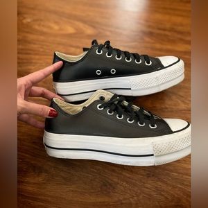 Platform black leather converse
